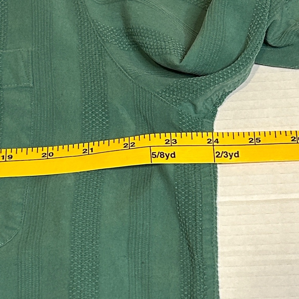 Caribbean Joe Sz Lg Textured Teal Button Down Shirt with pocket. 100% silk. - Picture 4 of 7